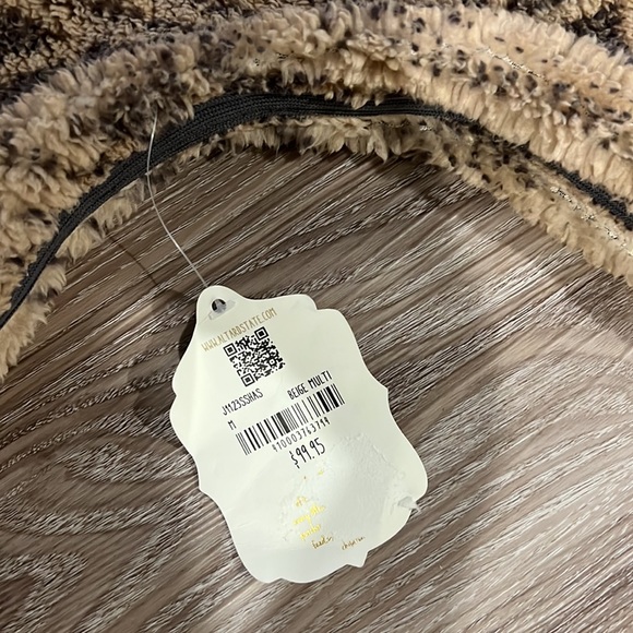 Altar’d State Aztec Sherpa Wubby Zip Up Jacket - Picture 6 of 9